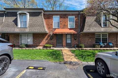 4334 Chateau De Ville Drive, Saint Louis, MO 63129