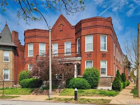 3903 Botanical Avenue, Saint Louis, MO 63110