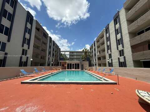 10000 NW 80th Ct, Hialeah Gardens, FL 33016