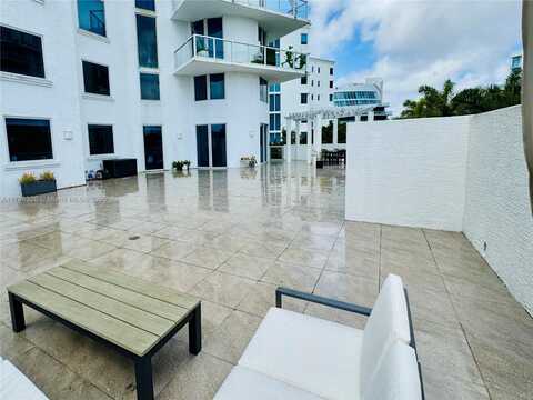 3030 NE 188th St, Aventura, FL 33180