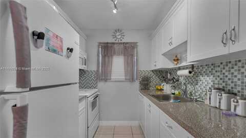 3265 Griffin Rd, Dania Beach, FL 33312