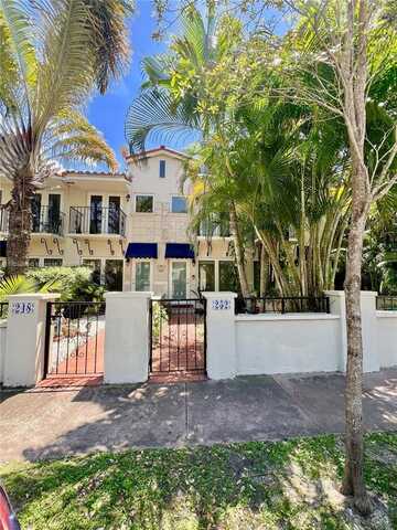 252 Majorca Ave, Coral Gables, FL 33134