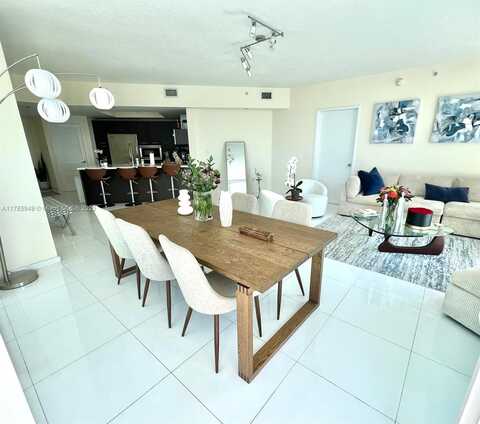 250 Sunny Isles Blvd, Sunny Isles Beach, FL 33160