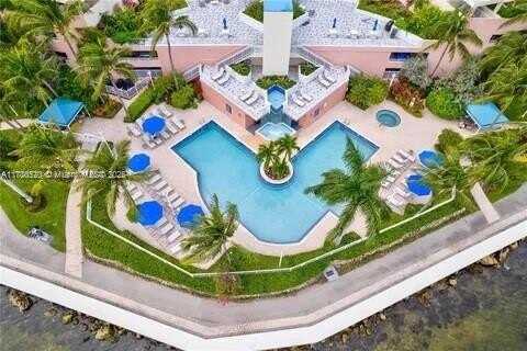 3370 Hidden Bay Dr, Aventura, FL 33180