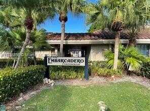 5310 NE 6th Ave, Oakland Park, FL 33334