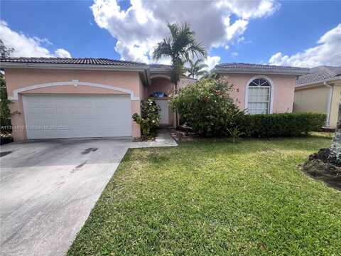 635 SE 28th Ln, Homestead, FL 33033