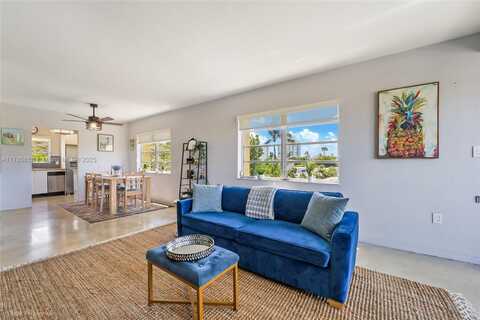 851 Meridian Ave, Miami Beach, FL 33139