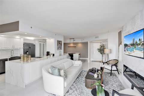 2000 Island Blvd, Aventura, FL 33160