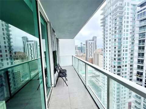 253 NE 2nd St, Miami, FL 33132
