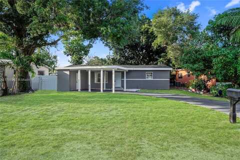335 NE 161st St, Miami, FL 33162