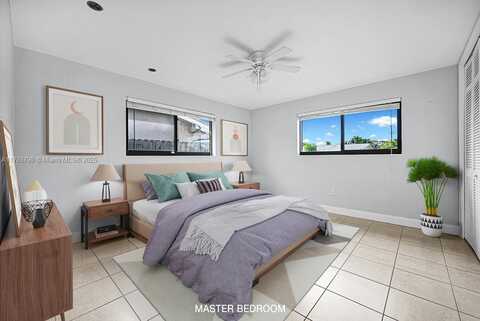 8451 NW 10th St, Pembroke Pines, FL 33024