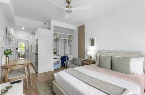 255 W 24th St, Miami Beach, FL 33140