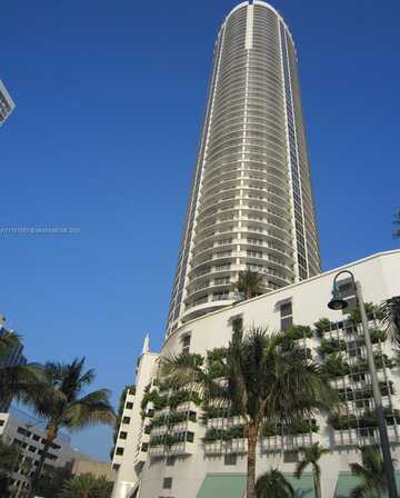 1750 N Bayshore Dr, Miami, FL 33132