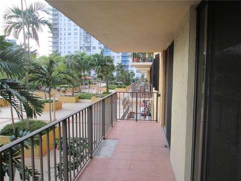 290 174th St, Sunny Isles Beach, FL 33160