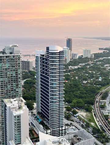 60 SW 13th St, Miami, FL 33130
