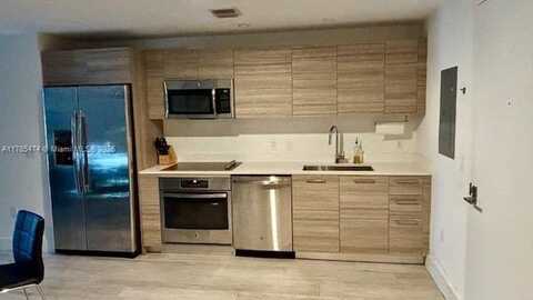 121 NE 34th St, Miami, FL 33137