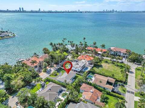 7420 Beachview Dr, North Bay Village, FL 33141