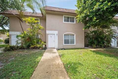 7904 Kimberly Blvd, North Lauderdale, FL 33068