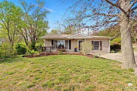 3608 Dickens Avenue, Manhattan, KS 66503