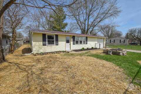 2804 N Westwood Road, Muncie, IN 47303