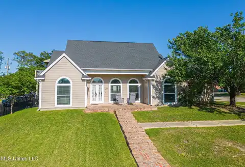1296 John Evans Drive, Gulfport, MS 39507