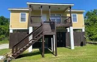 364 Clark Avenue, Pass Christian, MS 39571