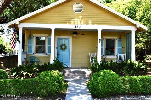 149 Bay View Court, Bay Saint Louis, MS 39520
