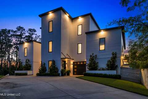 9591 S Bayou Bend, Gulfport, MS 39503