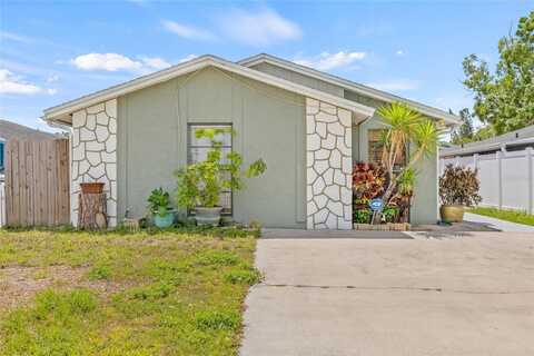 9112 SUFFIELD COURT, TAMPA, FL 33615
