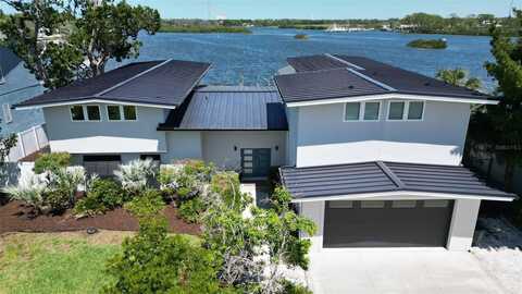 915 BAYSHORE DRIVE, TARPON SPRINGS, FL 34689