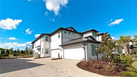 7530 DIVOT LOOP, LAKEWOOD RANCH, FL 34202