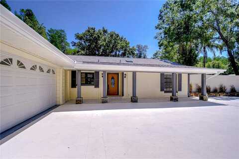 1120 COUNTRY LANE, LUTZ, FL 33558