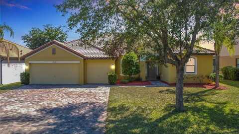 3908 COASTAL BREEZE DRIVE, KISSIMMEE, FL 34744