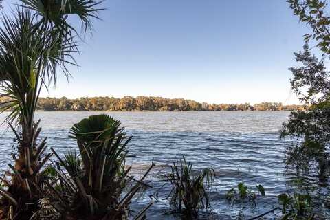 2750 SW 14TH DRIVE, GAINESVILLE, FL 32608