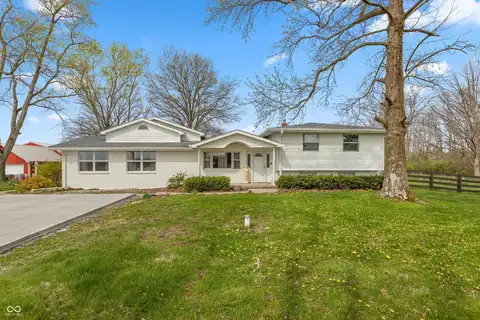1502 N Matthews Road, Greenwood, IN 46143