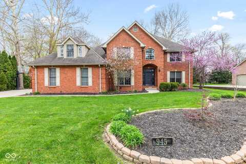 945 Baywood Court, Columbus, IN 47201