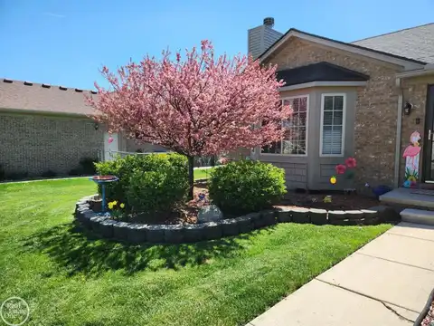 51673 Huntley, New Baltimore, MI 48047