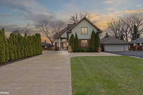26918 Koerber, Saint Clair Shores, MI 48081