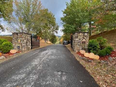 110 Edgewood, MURPHY, NC 28906