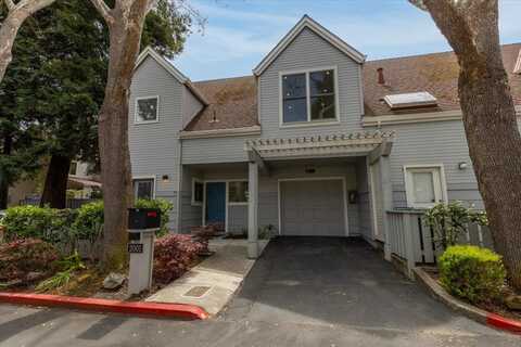 2001 Saint Emilion WAY, MOUNTAIN VIEW, CA 94043