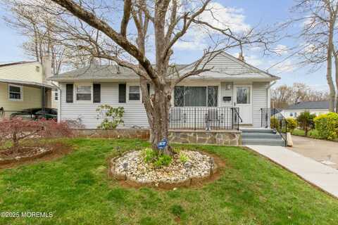 45 Bond Street, Freehold, NJ 07728