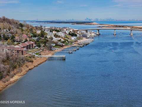 200 Portland Road, Highlands, NJ 07732