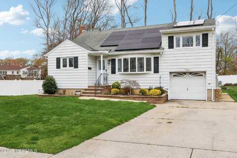 11 Barbara Terrace, Middletown, NJ 07748
