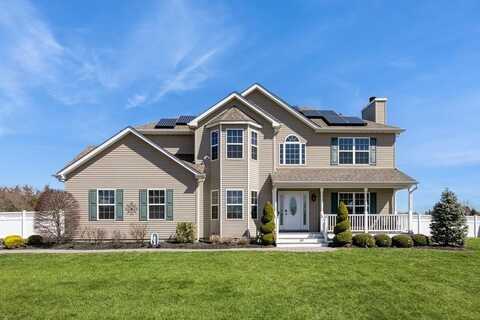 49 Calverton Court, Wading River, NY 11792