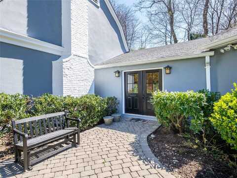 4 Terrace Court, Port Washington, NY 11050