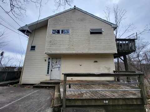 66 Indian Trail N, Greenwood Lake, NY 10925