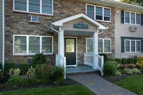 174 Rollstone Avenue, West Sayville, NY 11796