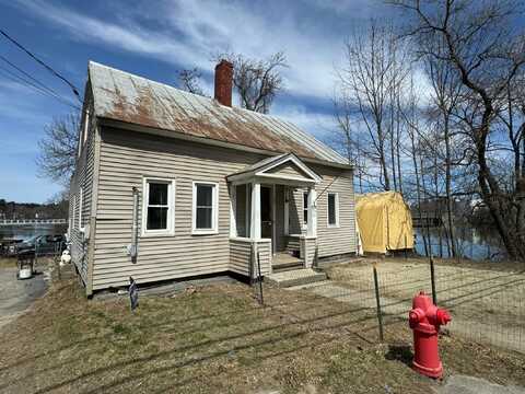 29 W Front Street, Skowhegan, ME 04976