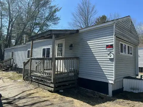 4 Victoria Drive, Waterville, ME 04901