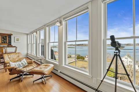 6 Merritt House Road, Harpswell, ME 04066
